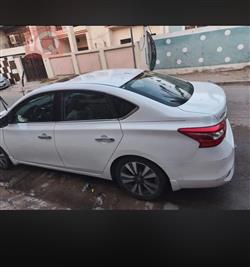 نیسان سێنترا